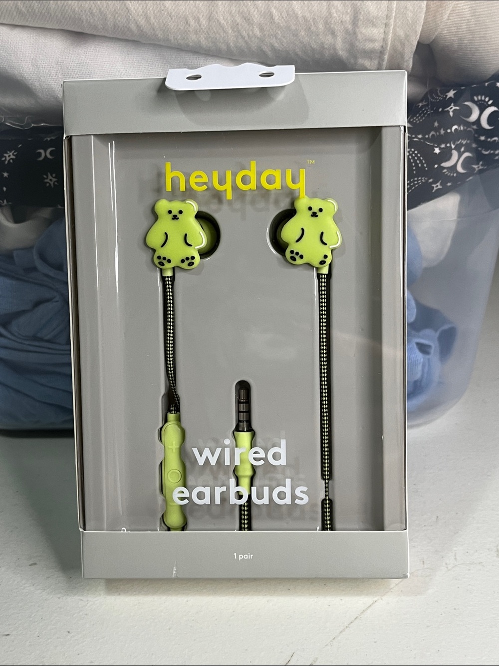 heyday Lime Bear Wired Earbuds with Black Cord